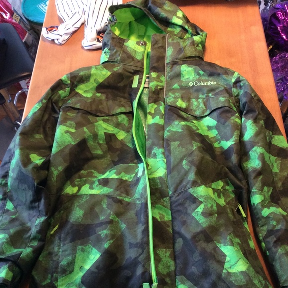 Columbia Jacket with Removable  Fleece Lining - Picture 1 of 3